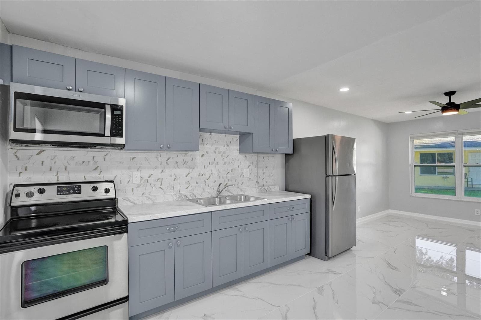 260 NE 41st Street, Oakland Park, FL 33334 photo 11