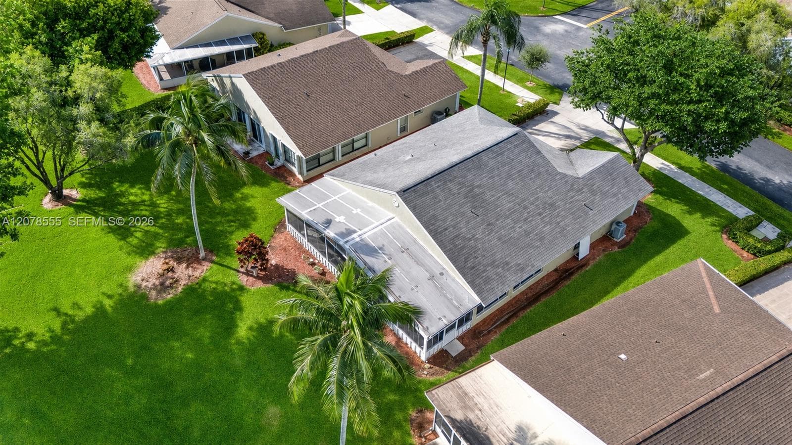 527 SE 27th Dr, Homestead, FL 33033 photo 6