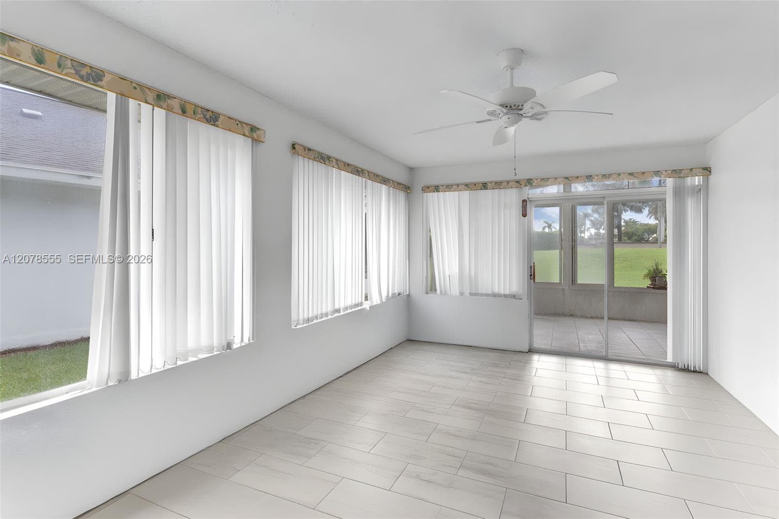 527 SE 27th Dr, Homestead, FL 33033 photo 13