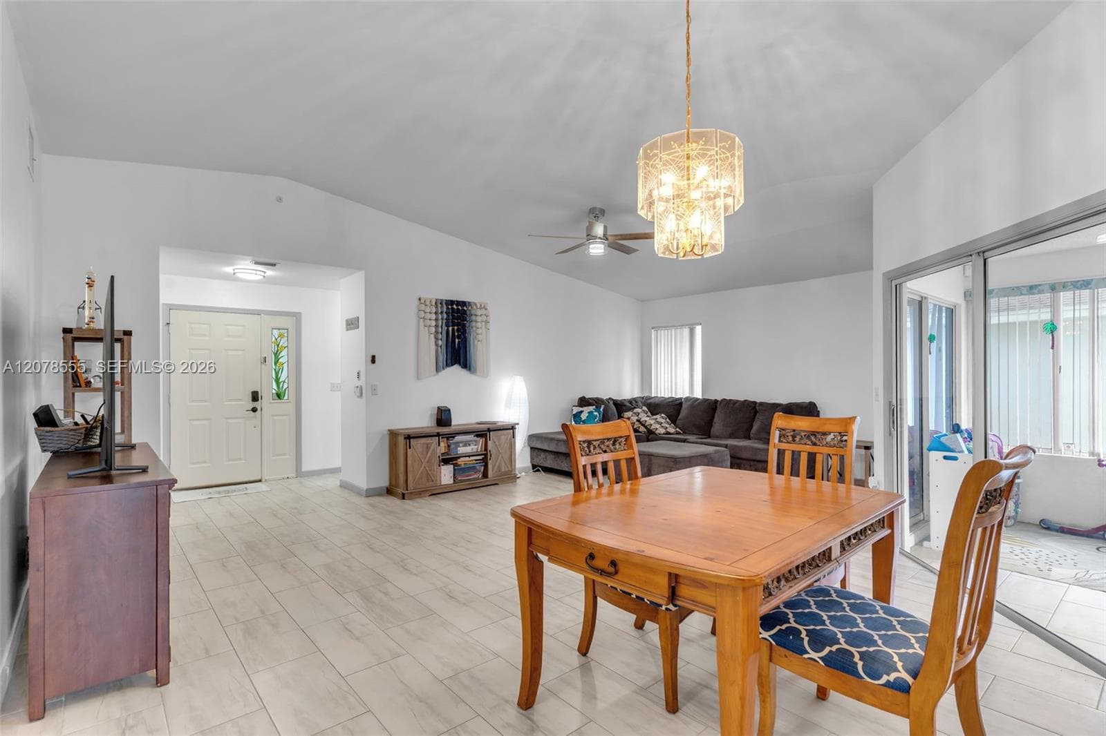 527 SE 27th Dr, Homestead, FL 33033 photo 10