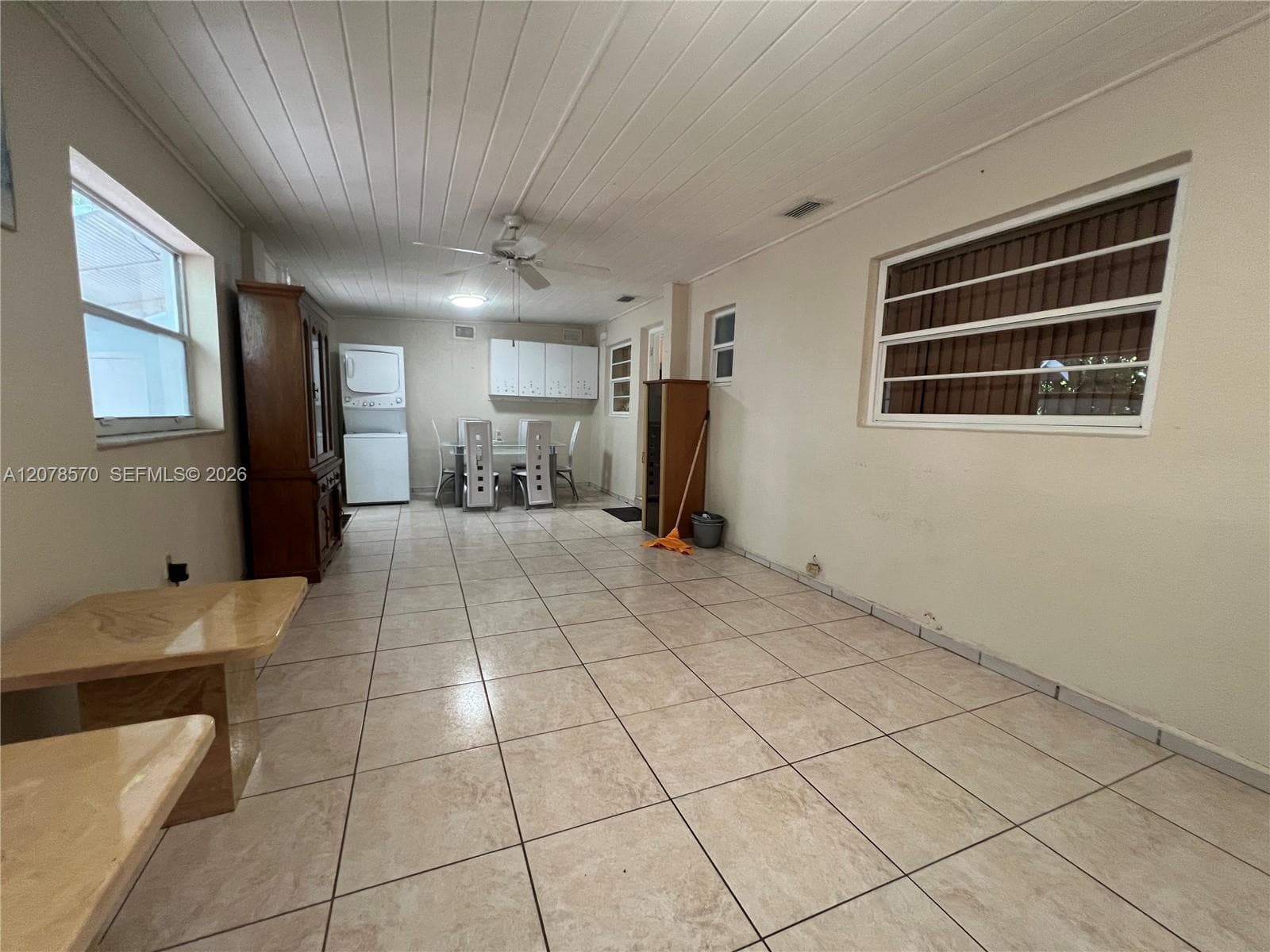 5490 W 2nd Ave, Hialeah, FL 33012 photo 12