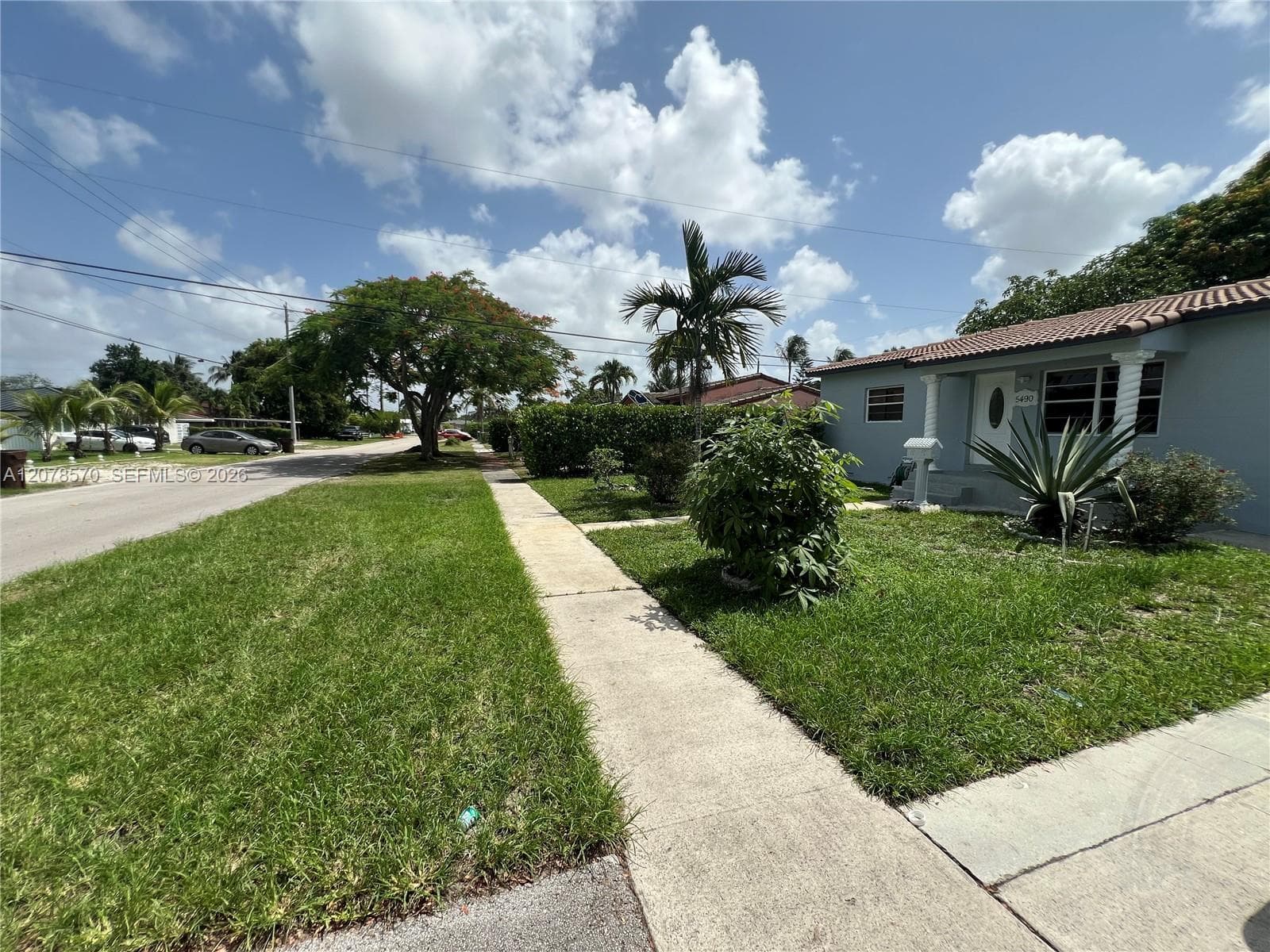 5490 W 2nd Ave, Hialeah, FL 33012 photo 3