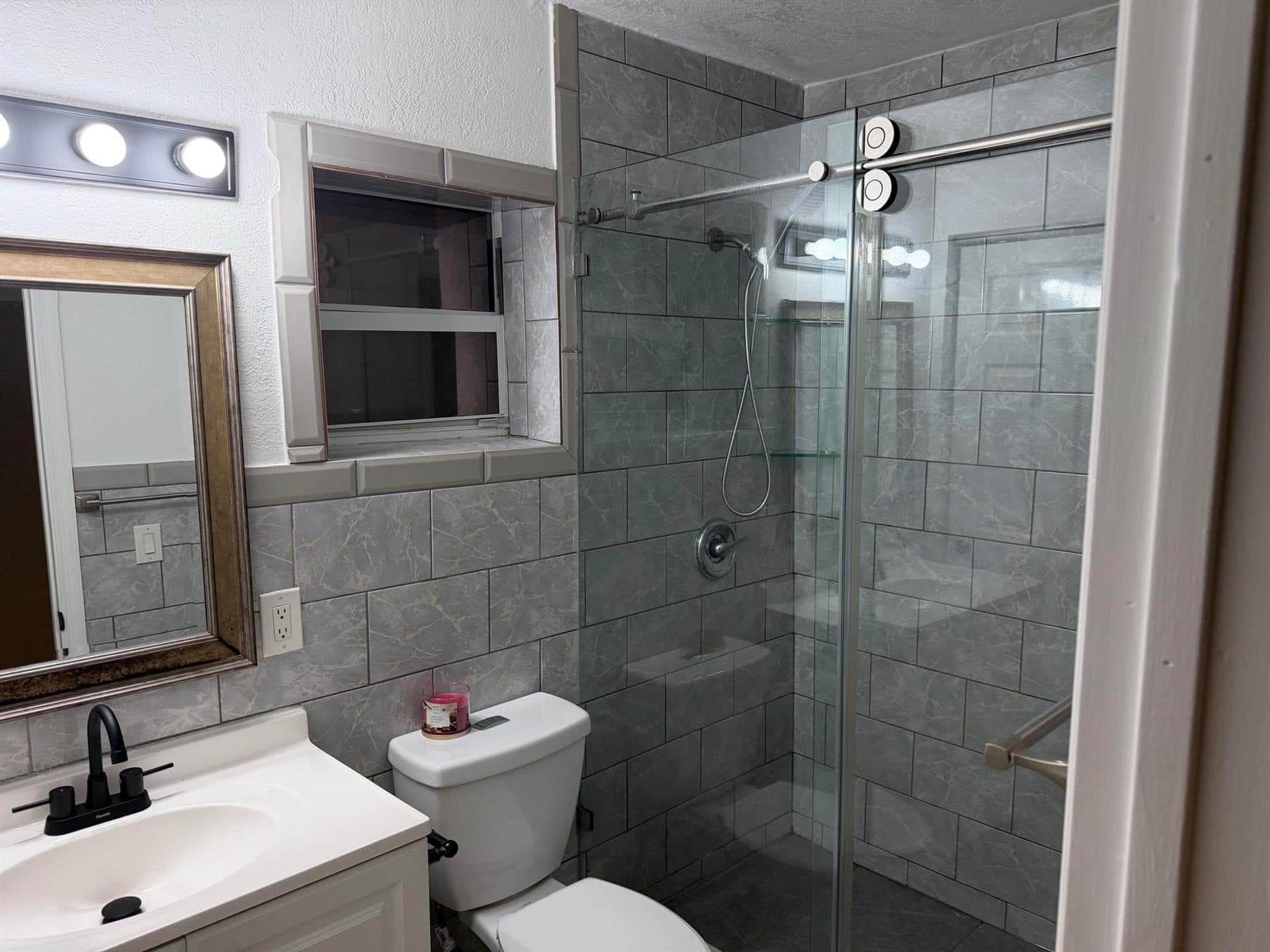 4011 SW 28TH Street, West Park, FL 33023 photo 6