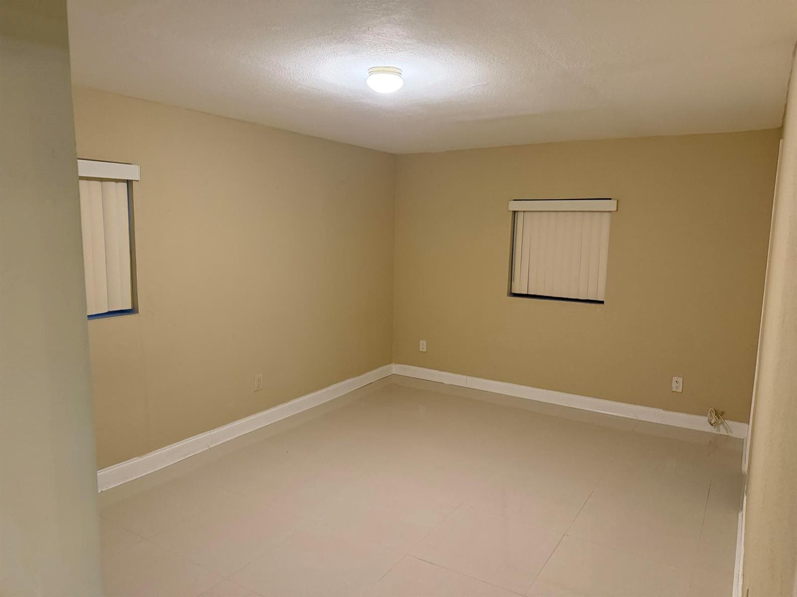 4011 SW 28TH Street, West Park, FL 33023 photo 7
