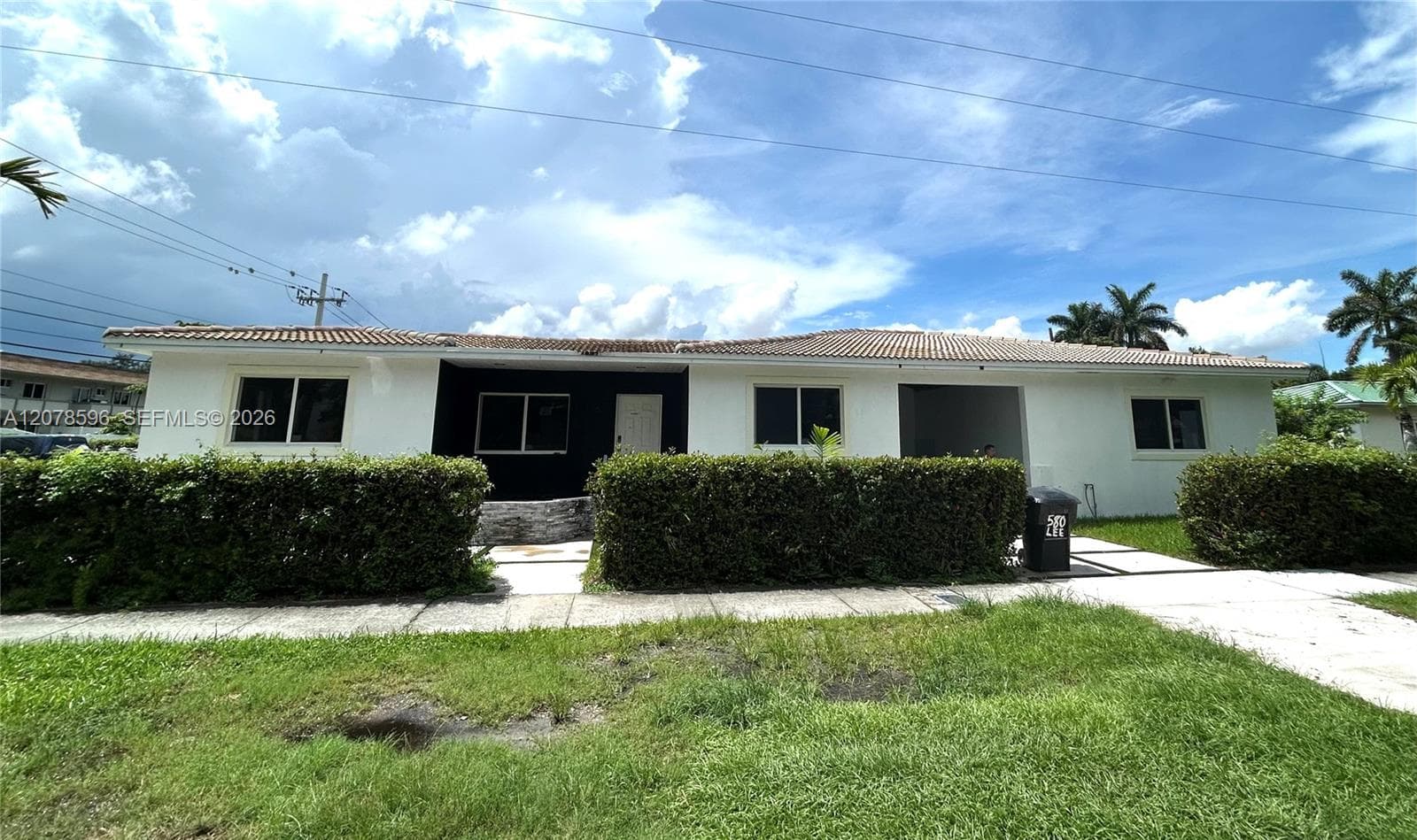 580 Lee Dr, Miami Springs, FL 33166