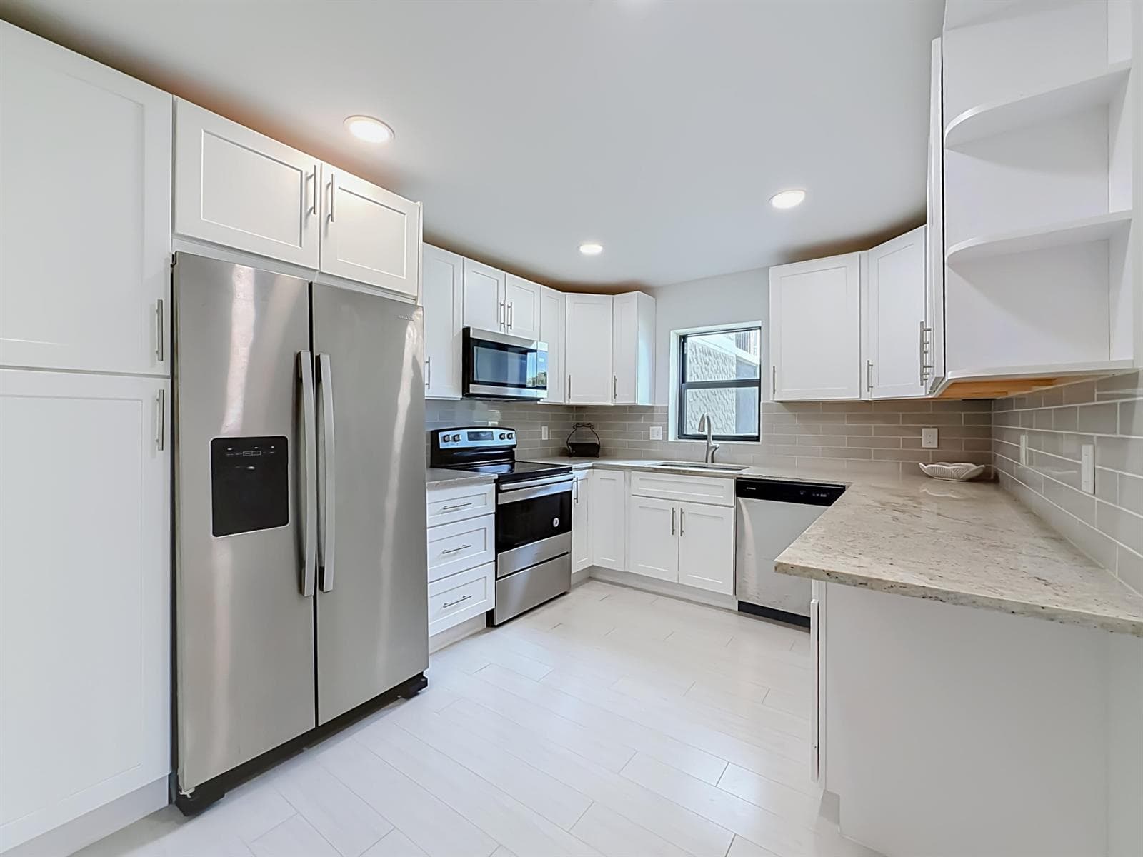 16300 Golf Club Road # 201, Weston, FL 33326
