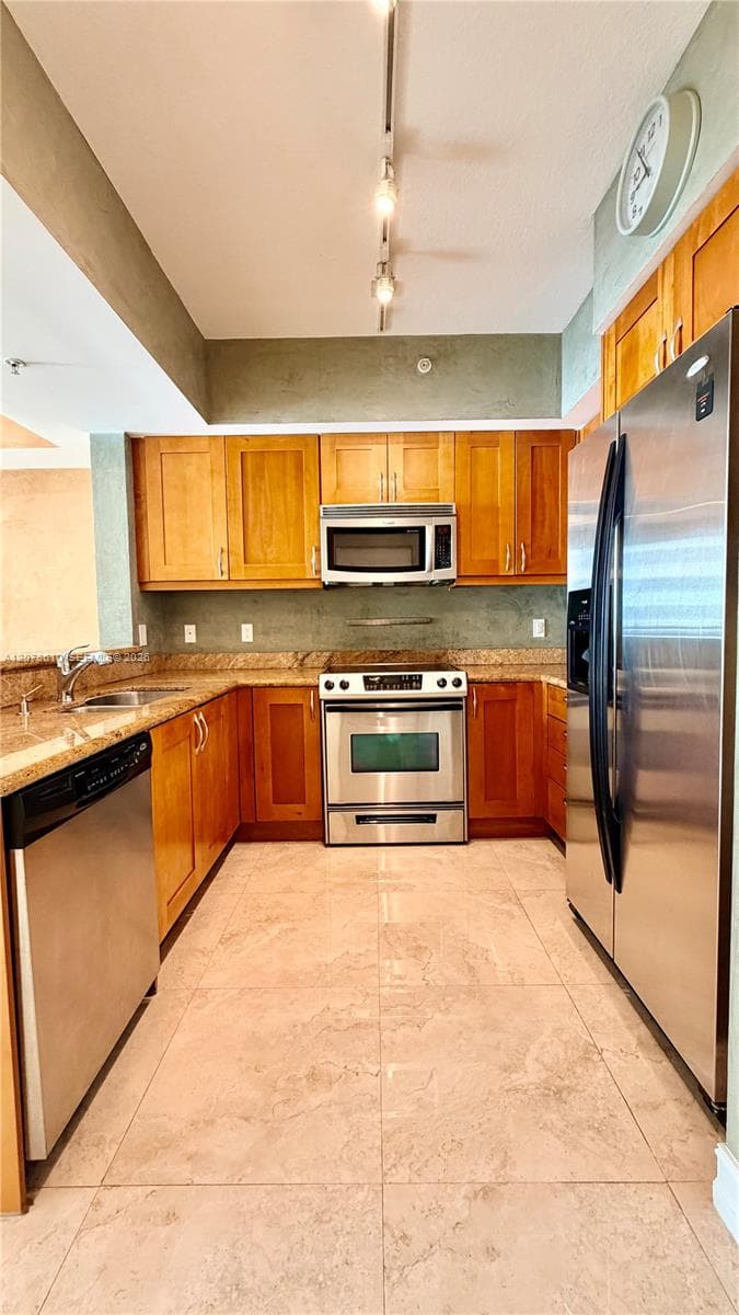 1755 E Hallandale Beach Blvd # 1408E, Hallandale Beach, FL 33009 photo 2