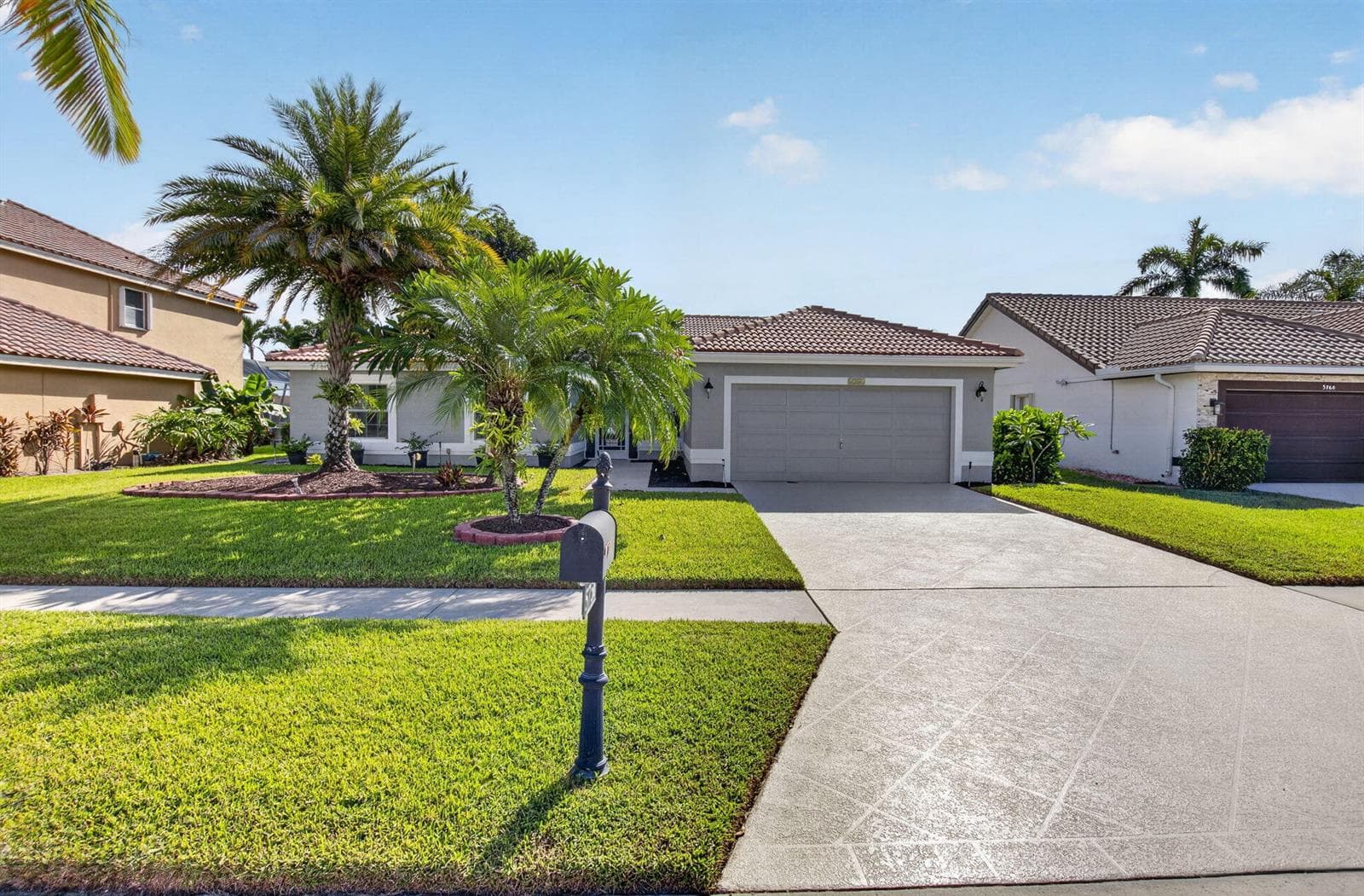 5756 Descartes Circle, Boynton Beach, FL 33472 photo 3