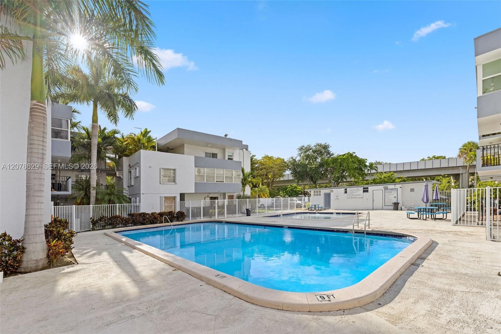 1800 SW 25th St # 2305, Miami, FL 33133 photo 2