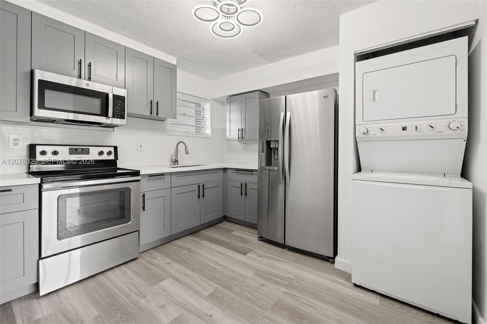 1800 SW 25th St # 2305, Miami, FL 33133 photo 3