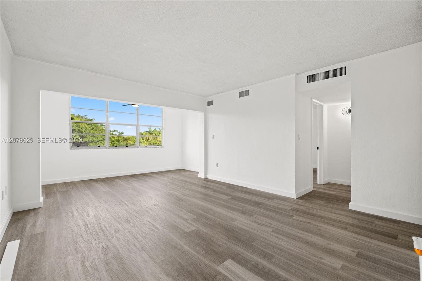 1800 SW 25th St # 2305, Miami, FL 33133 photo 5