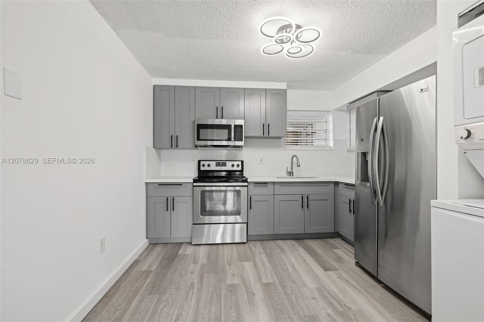 1800 SW 25th St # 2305, Miami, FL 33133 photo 4
