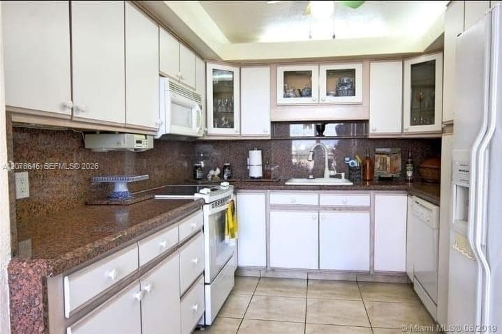 3800 S Ocean Dr # 605, Hollywood, FL 33019 photo 2