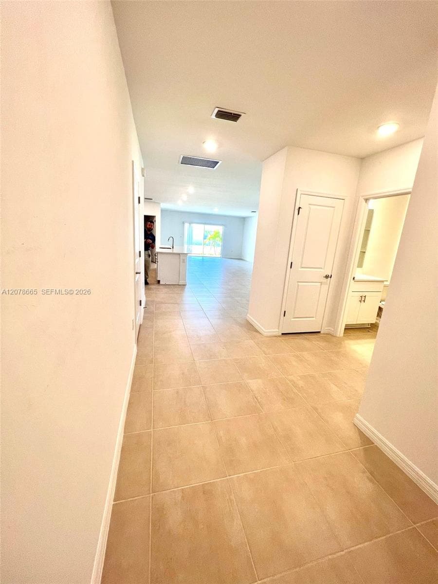 326 SW 31 Ave # 0, Cape Coral, FL 33991 photo 10