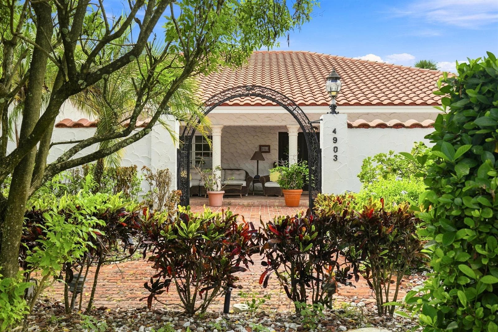 4903 WOODLANDS Boulevard, Tamarac, FL 33319 photo 4