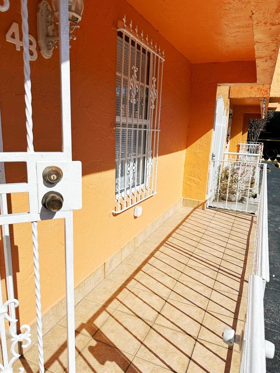 1701 W 42ND Place # 43, Hialeah, FL 33012 photo 4
