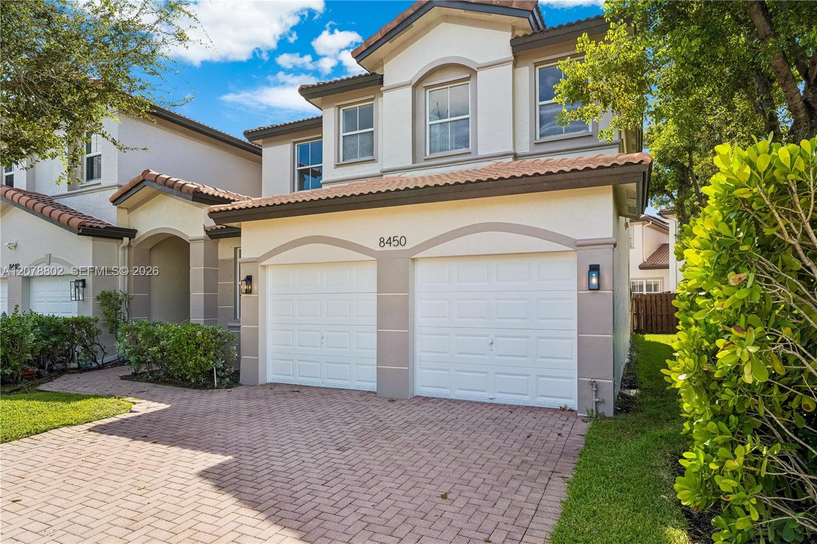 8450 NW 113th Psge, Doral, FL 33178 photo 2