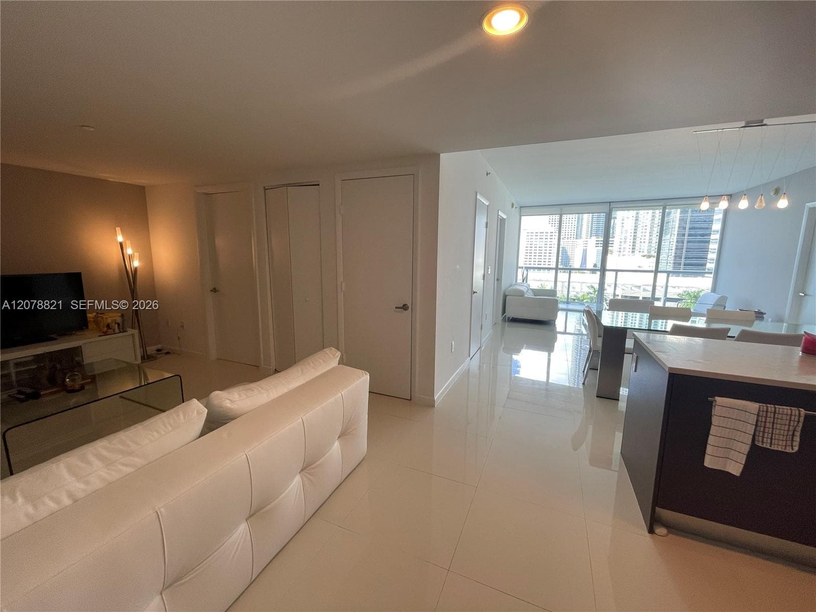 495 Brickell Ave # 1103, Miami, FL 33131 photo 7