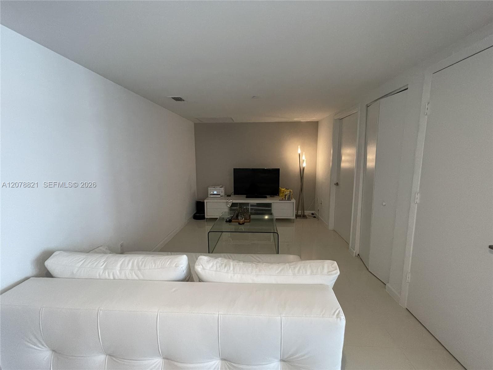 495 Brickell Ave # 1103, Miami, FL 33131 photo 8