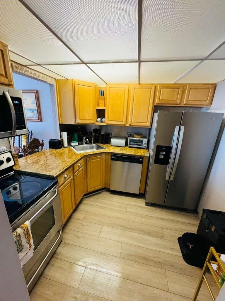 501 Three Islands Blvd # 214, Hallandale Beach, FL 33009