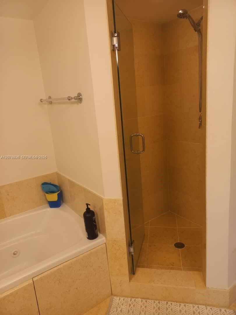 20000 E Country Club Dr # 1212, Aventura, FL 33180 photo 9