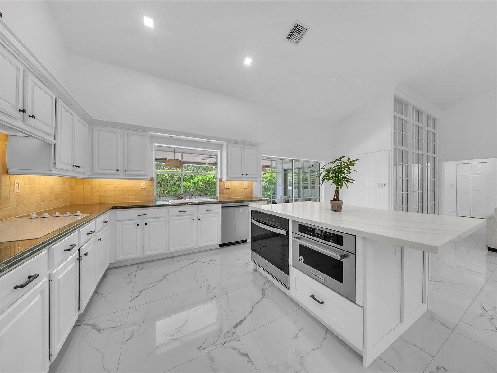 2065 NW 127TH Terrace, Coral Springs, FL 33071 photo 9