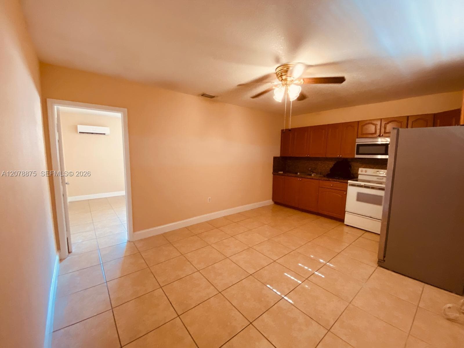 2272 NW 66th St, Miami, FL 33147 photo 9