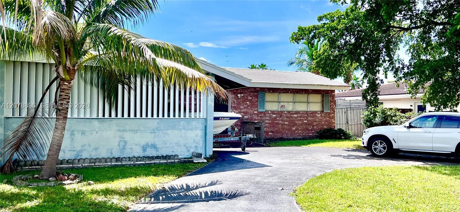 2172 NE 25th St, Wilton Manors, FL 33305