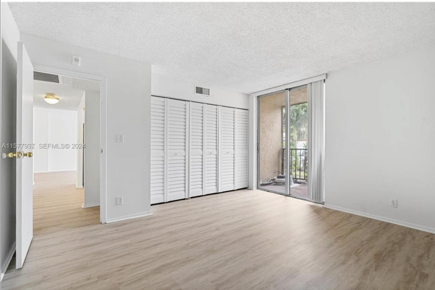 2001 ATLANTIC SHORES Boulevard # 109, Hallandale Beach, FL 33009 photo 10