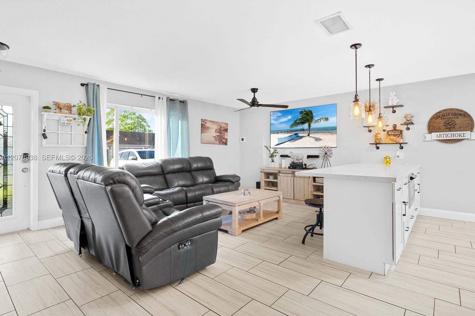 11660 NW 38th Pl, Sunrise, FL 33323 photo 10