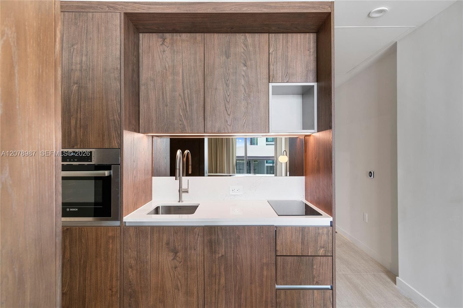 1611 SW 2nd Av # 504, Miami, FL 33129 photo 7