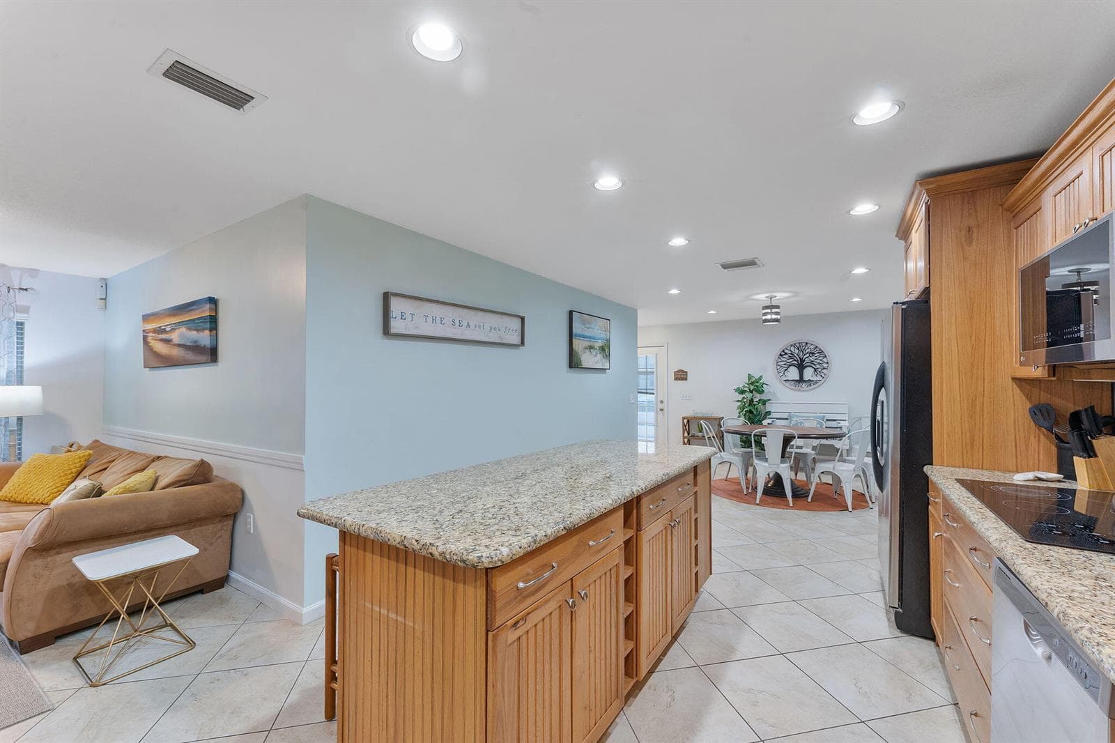 1577 THUMB POINT Drive, Fort Pierce, FL 34949 photo 12
