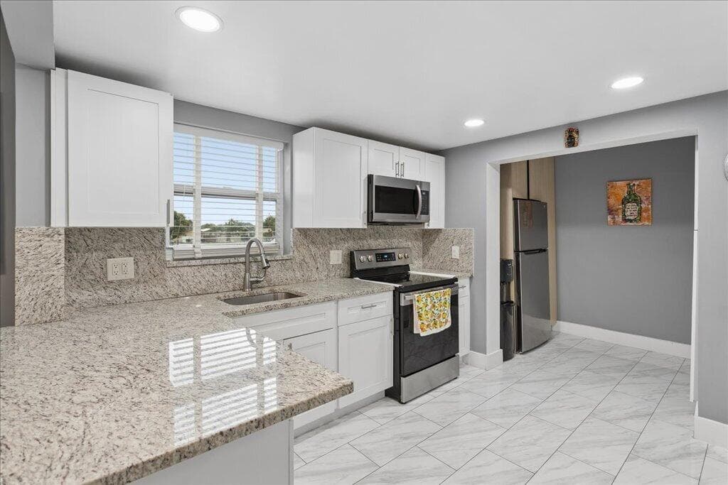 6600 ROYAL PALM Boulevard # 215B, Margate, FL 33063 photo 12