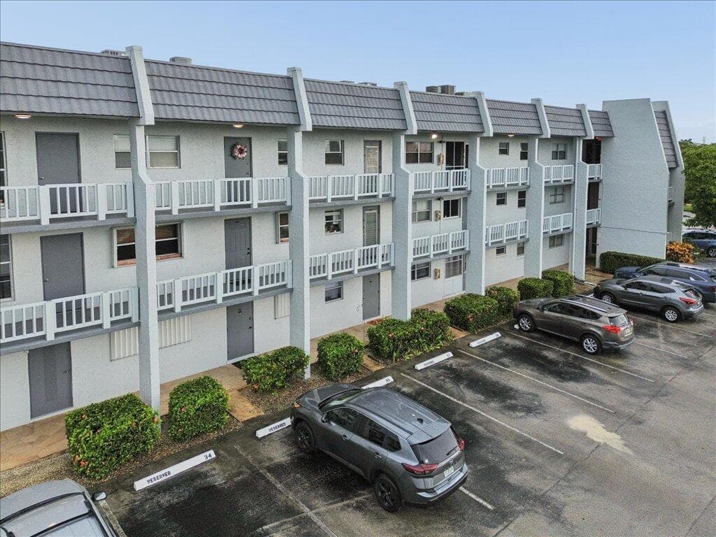 6600 ROYAL PALM Boulevard # 215B, Margate, FL 33063 photo 3