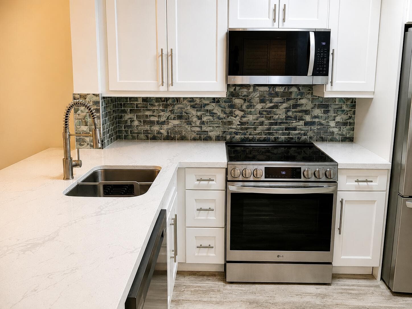2226 N CYPRESS BEND Drive # 103, Pompano Beach, FL 33069 photo 4
