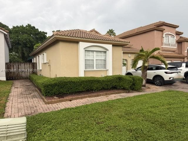 9771 NW 32nd St, Doral, FL 33172 photo 2