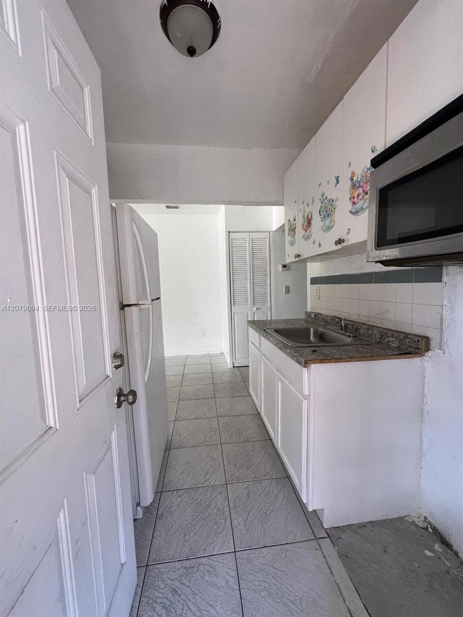 2140 NW 1st Ter # A, Miami, FL 33125 photo 7