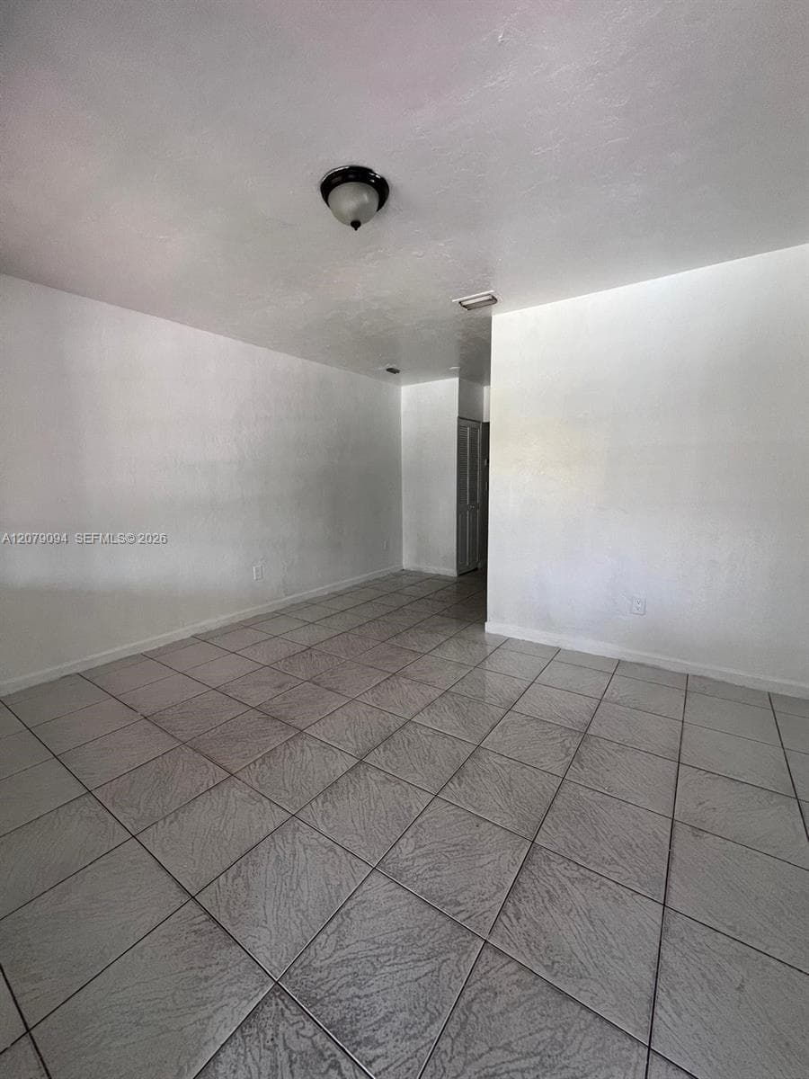 2140 NW 1st Ter # A, Miami, FL 33125 photo 5
