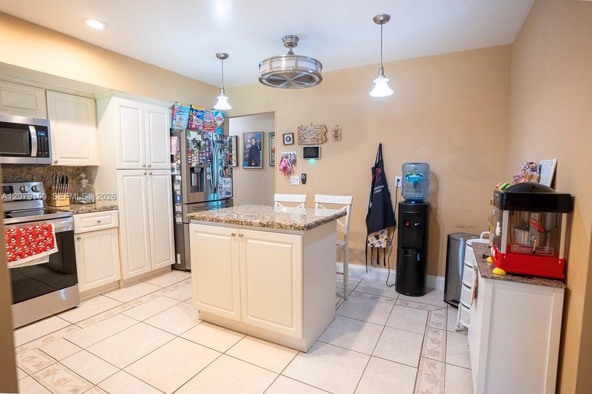 4301 Adams St, Hollywood, FL 33021 photo 11