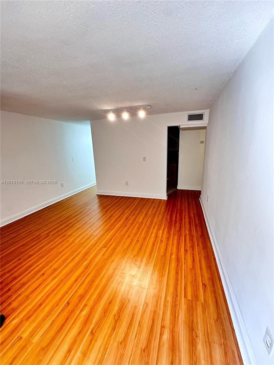 2498 SW 17th Ave # 4308, Miami, FL 33145 photo 2