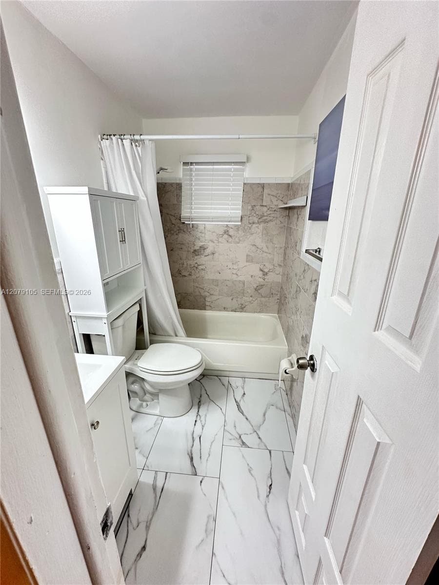2498 SW 17th Ave # 4308, Miami, FL 33145 photo 11