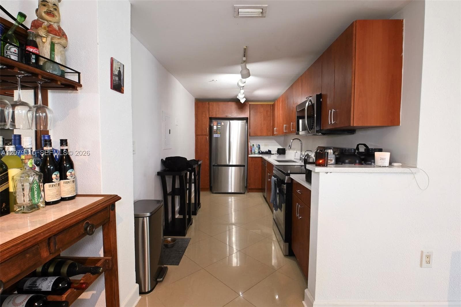 7501 E Treasure Dr # 1H, North Bay Village, FL 33141 photo 10