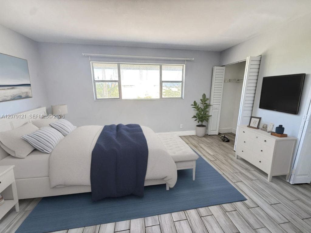 250 Layne Blvd # 307, Hallandale Beach, FL 33009 photo 2