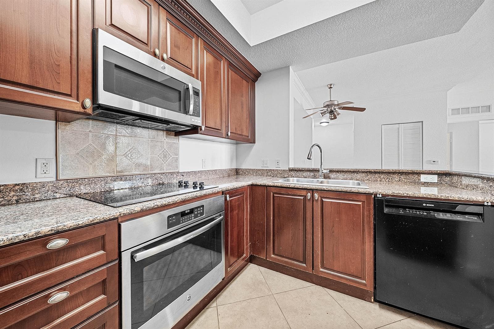 1660 Renaissance Commons Boulevard # 2421, Boynton Beach, FL 33426 photo 3