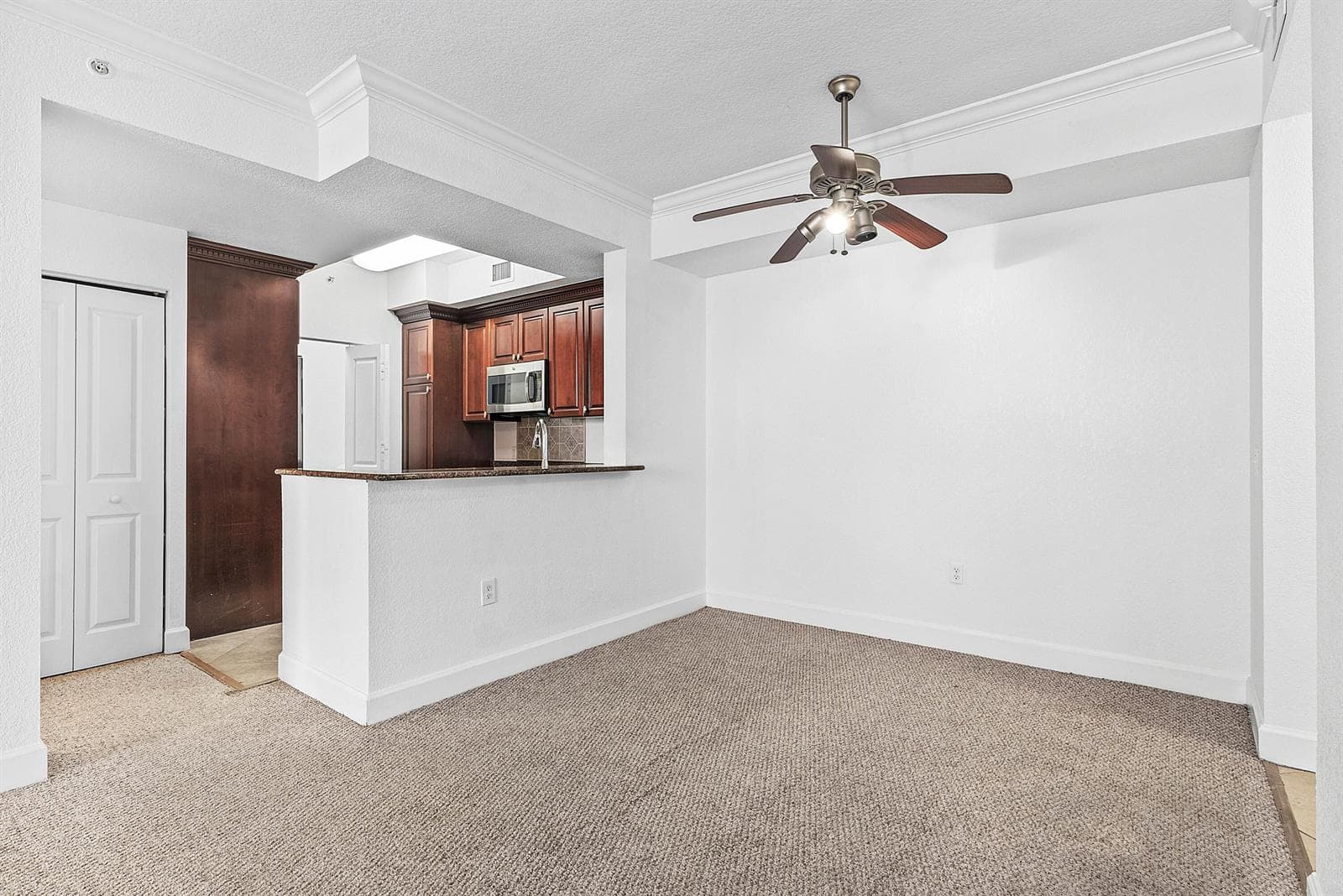 1660 Renaissance Commons Boulevard # 2421, Boynton Beach, FL 33426 photo 8