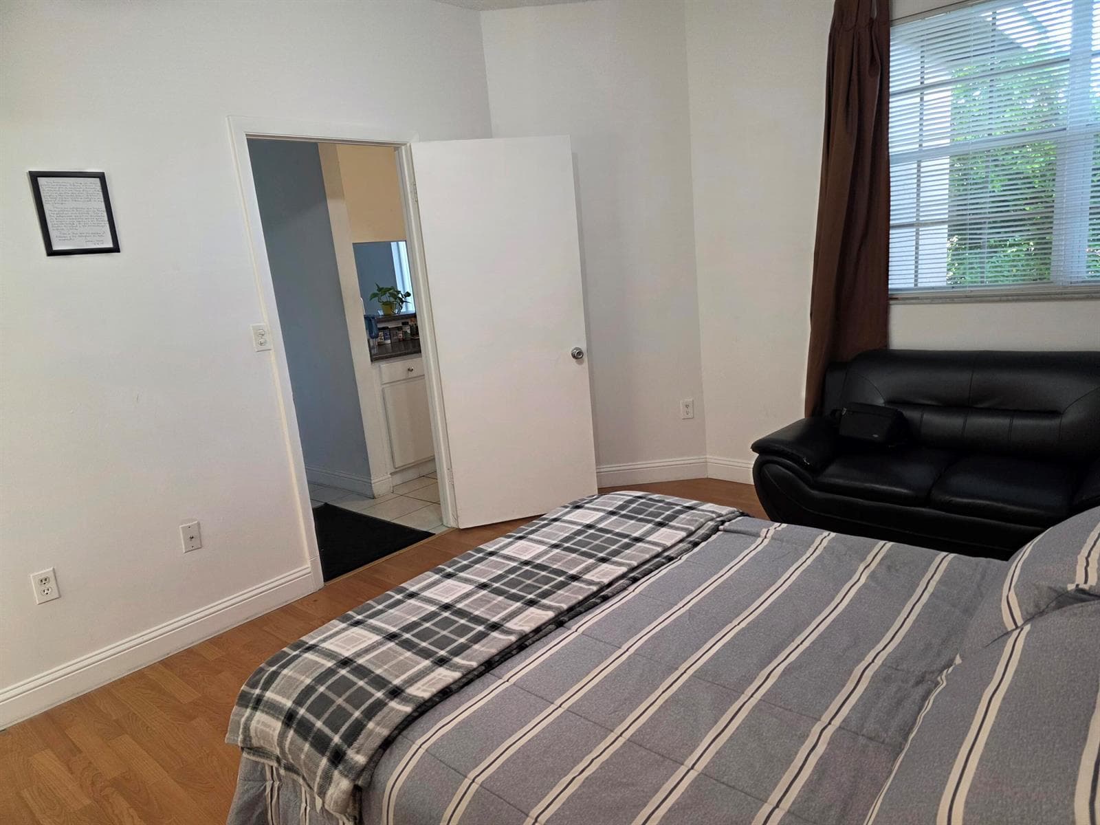 1821 NW 96TH Terrace # 5C, Pembroke Pines, FL 33024 photo 4