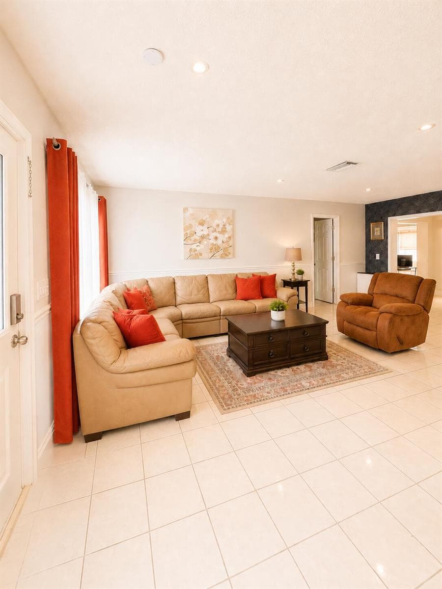 10720 NW 26TH Place, Sunrise, FL 33322 photo 6