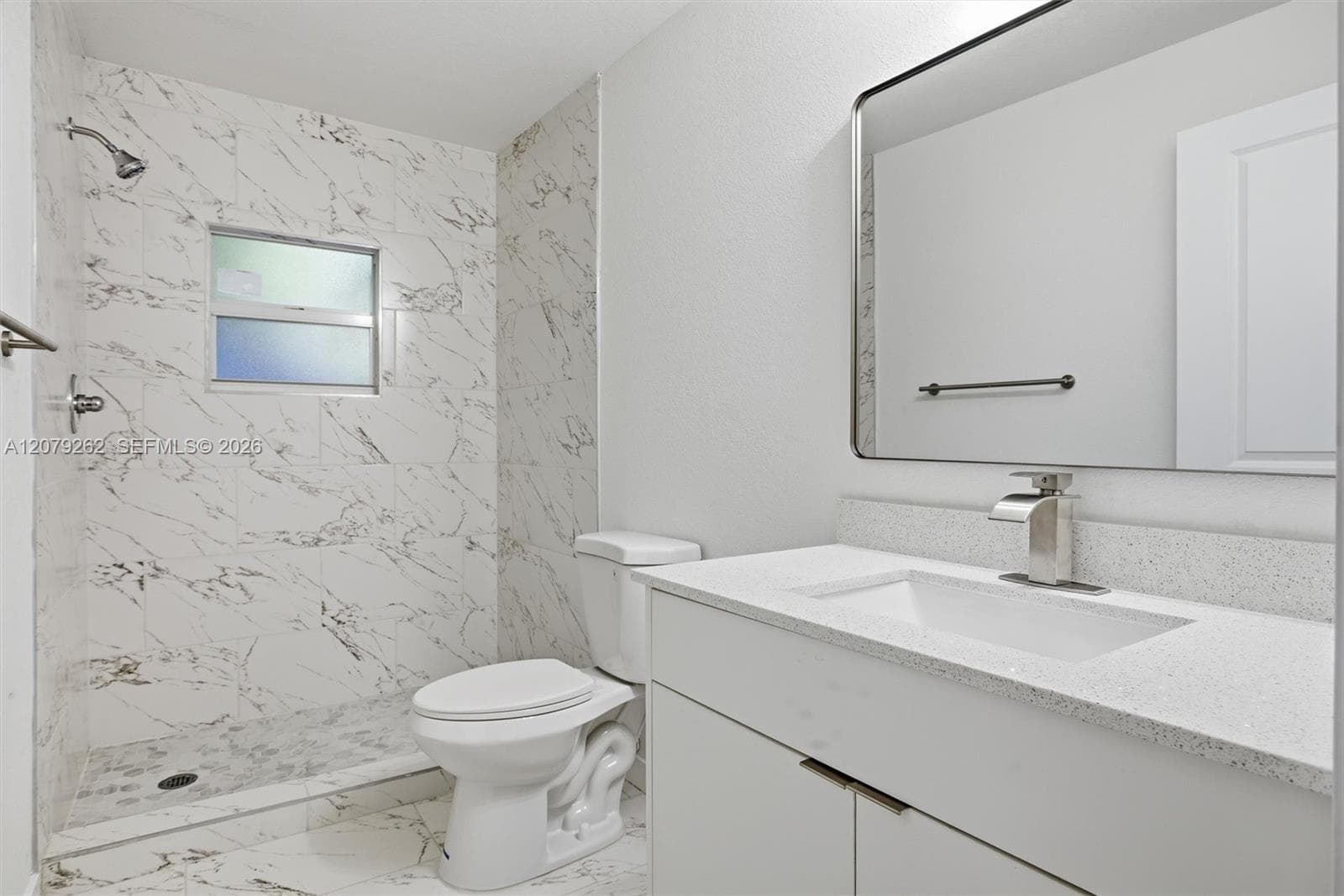 465 NE 165th St, Miami, FL 33162 photo 11
