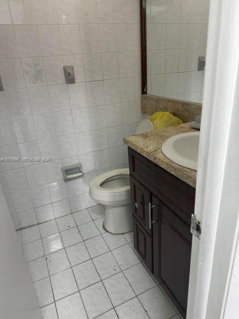 5924 W 21st Ct, Hialeah, FL 33016 photo 4