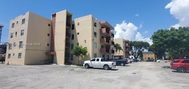 677 SW 9th Ave # 405, Miami, FL 33130 photo 11